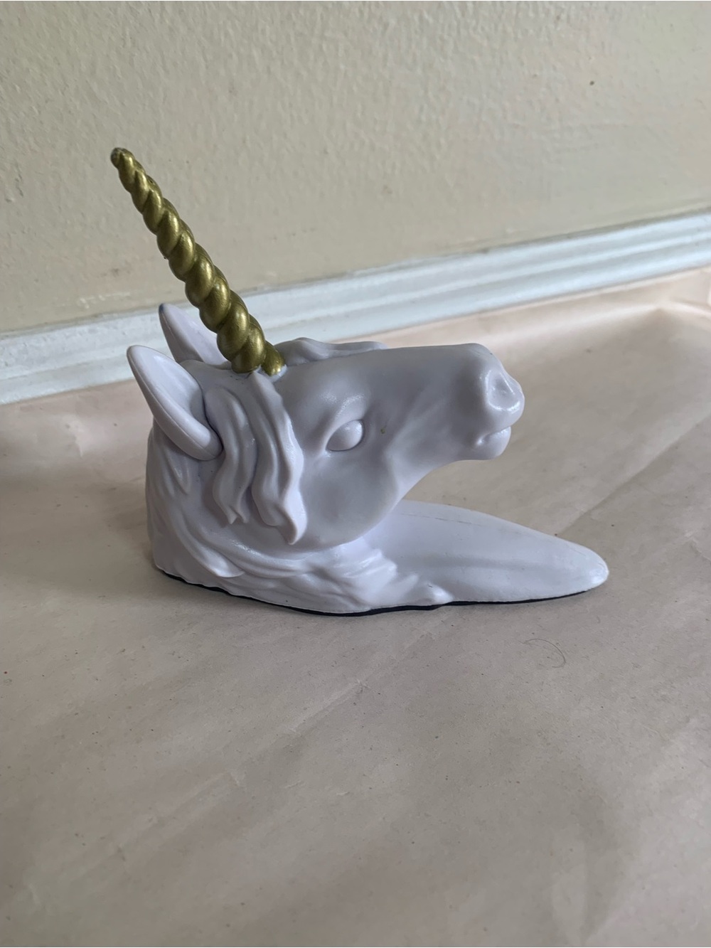 Unicorn Head Sculpture Fridge Magnet Gold Horn Fantasy Unicorn Wall Mount White